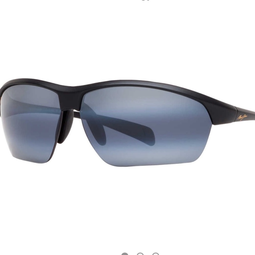 Never worn Unisex Stone Crushers Maui Jims